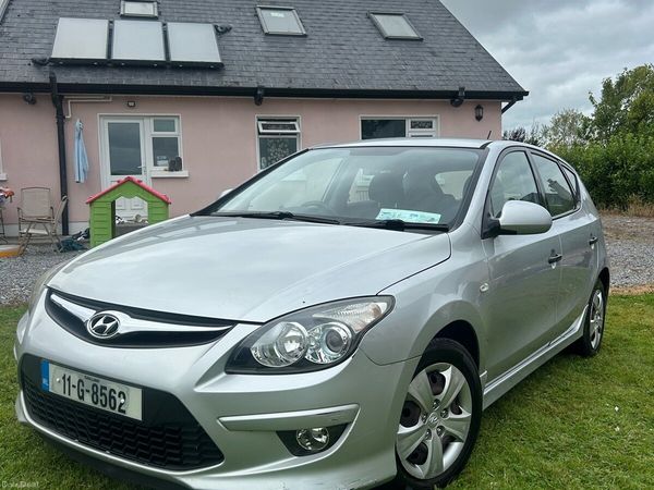 Hyundai i30 Hatchback, Petrol, 2011, Silver
