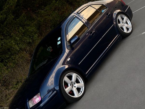 Volkswagen Bora Saloon, Diesel, 2001, Blue