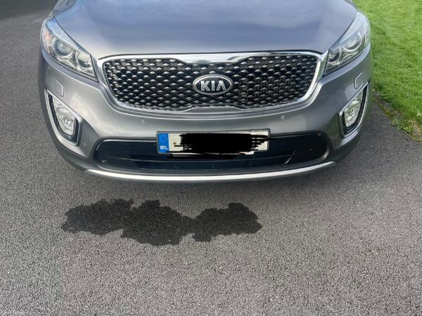 Kia Sorento SUV, Diesel, 2015, Grey