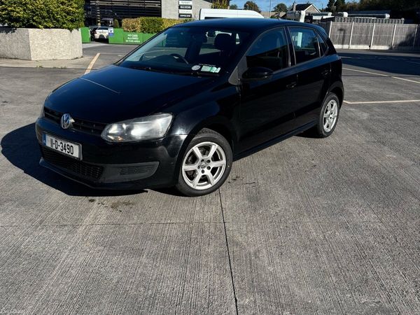 Volkswagen Polo Hatchback, Petrol, 2011, Black