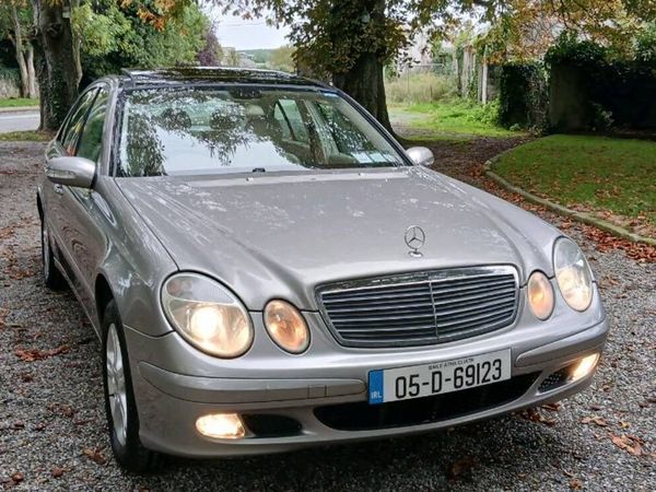 Mercedes-Benz E-Class Saloon, Petrol, 2005, Silver