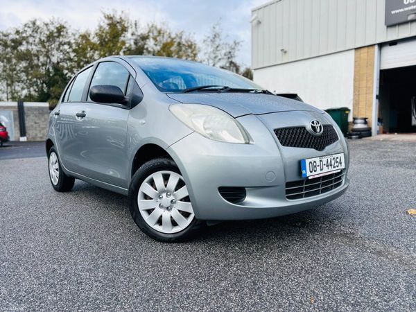Toyota Yaris Hatchback, Petrol, 2008, Silver