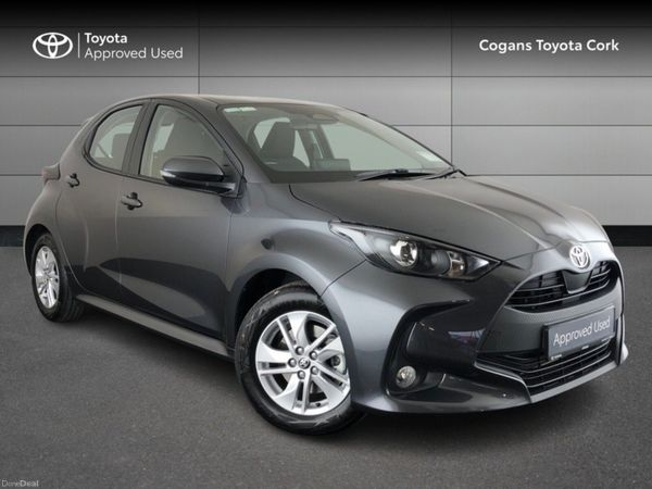 Toyota Yaris Hatchback, Petrol Hybrid, 2026, Grey