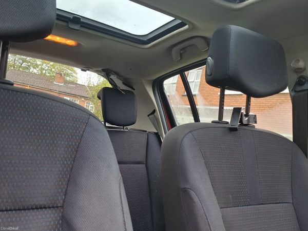 Renault Clio Hatchback, Diesel, 2008, Red