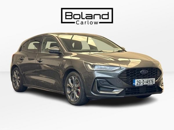 Ford Focus Hatchback, Diesel, 2025, Grey