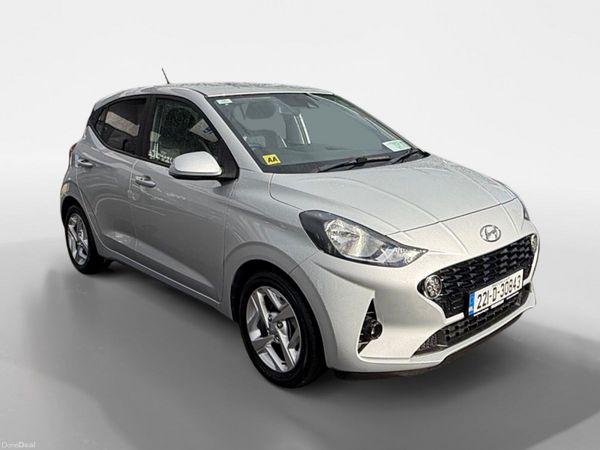 Hyundai i10 Hatchback, Petrol, 2022, Grey