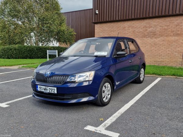 Skoda Fabia Hatchback, Petrol, 2015, Blue