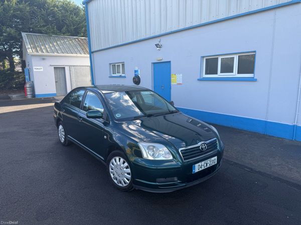 Toyota Avensis Saloon, Petrol, 2004, Green