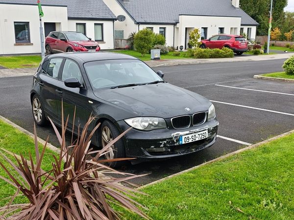 BMW 1-Series Hatchback, Diesel, 2009, Black
