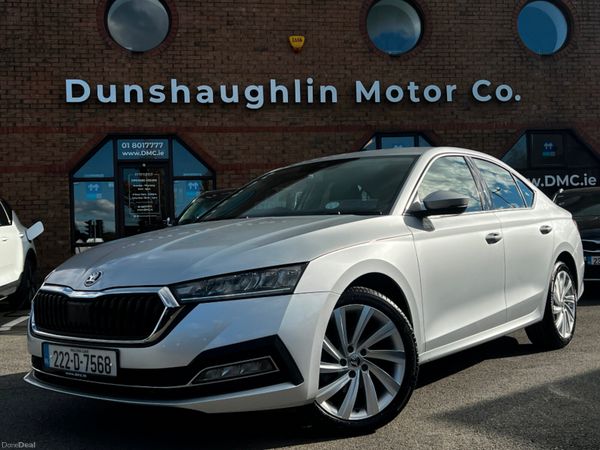 Skoda Octavia Saloon, Diesel, 2022, Grey