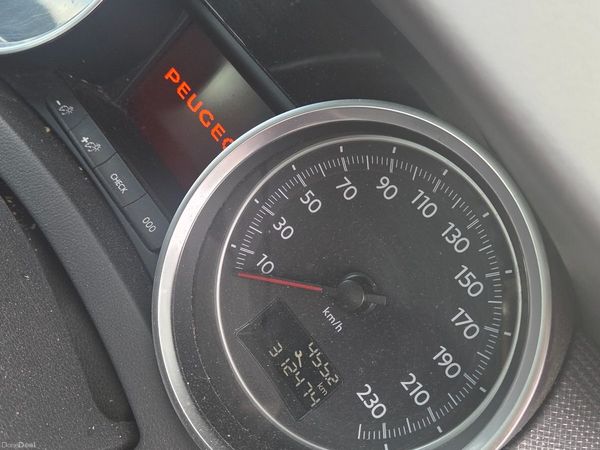 Peugeot 508 Saloon, Diesel, 2011, Grey