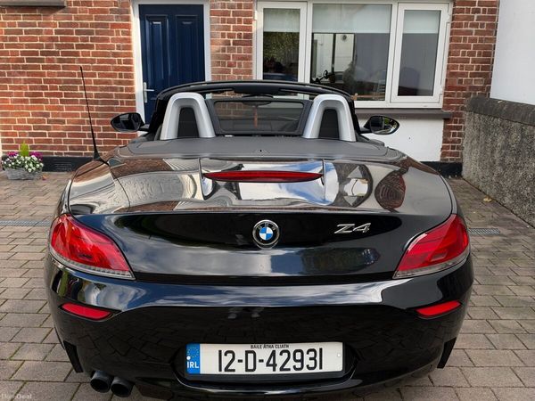 BMW Z4 Convertible, Petrol, 2012, Grey