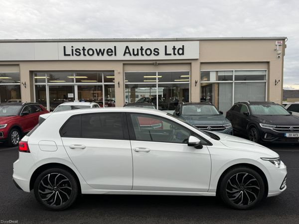 Volkswagen Golf Hatchback, Diesel, 2023, White