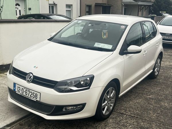 Volkswagen Polo Hatchback, Petrol, 2012, White