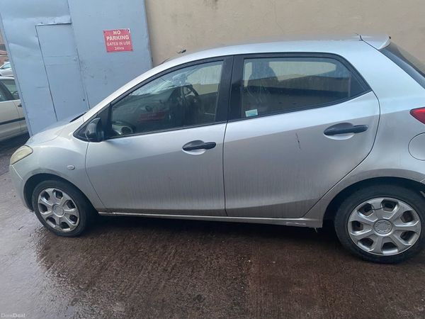 Mazda Mazda2 Hatchback, Petrol, 2008, Silver