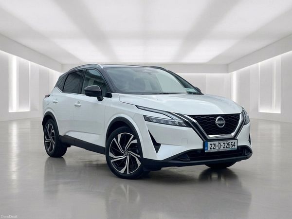 Nissan Qashqai MPV, Petrol, 2022, White