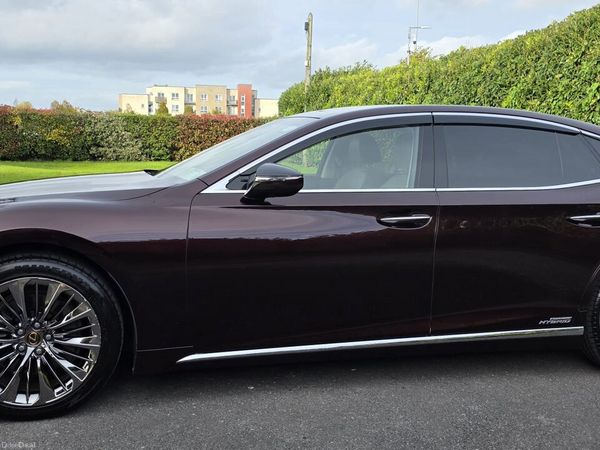 Lexus LS Saloon, Petrol Hybrid, 2017, Red