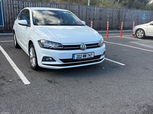 Volkswagen Polo Hatchback, Petrol, 2020, White
