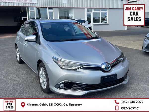 Toyota Auris Hatchback, Petrol Hybrid, 2018, Silver