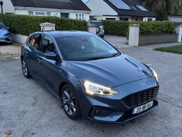 Ford Focus Hatchback, Diesel, 2020, Blue