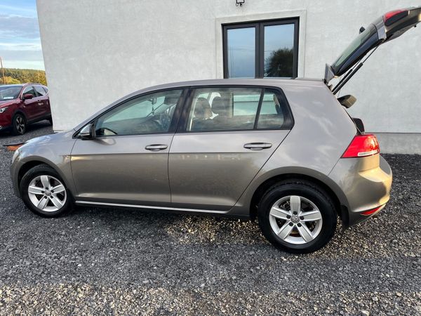 Volkswagen Golf Estate, Diesel, 2014, White