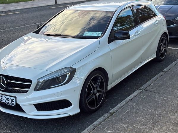 Mercedes-Benz A-Class Hatchback, Petrol, 2013, White