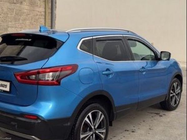 Nissan Qashqai Hatchback, Diesel, 2019, Blue