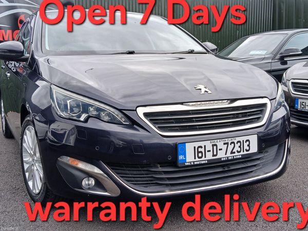 Peugeot 308 Hatchback, Petrol, 2016, Navy
