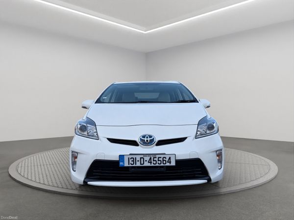 Toyota Prius Hatchback, Petrol Hybrid, 2013, White