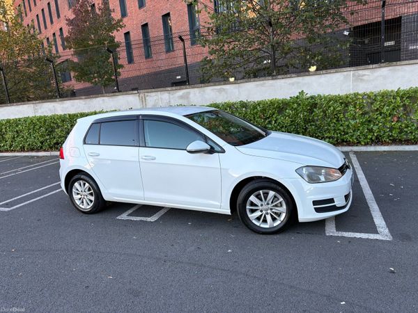 Volkswagen Golf Hatchback, Petrol, 2013, White