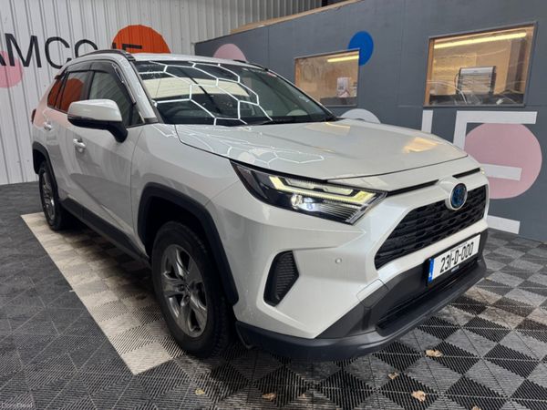 Toyota RAV4 SUV, Petrol Hybrid, 2023, White