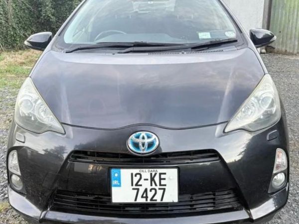 Toyota Aqua Hatchback, Petrol Hybrid, 2012, Black