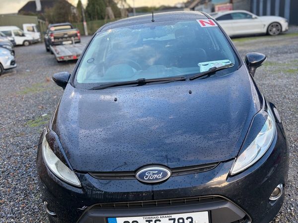 Ford Fiesta Hatchback, Petrol, 2009, Black