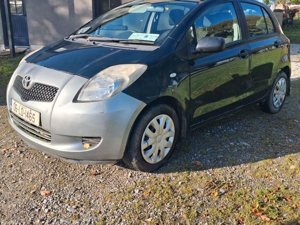 Toyota Yaris Hatchback, Petrol, 2006, Green