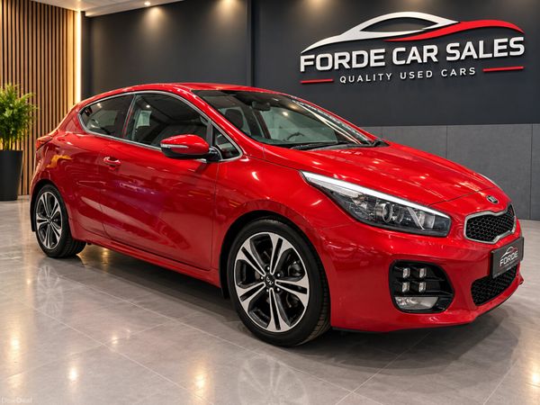 Kia Ceed Hatchback, Diesel, 2017, Red