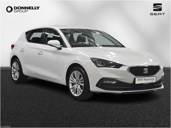 SEAT Leon Hatchback, Petrol, 2023, White
