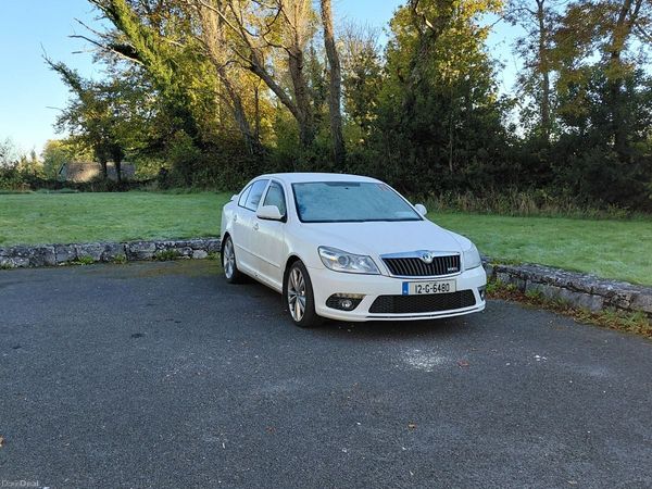 Skoda Octavia Hatchback, Diesel, 2012, White