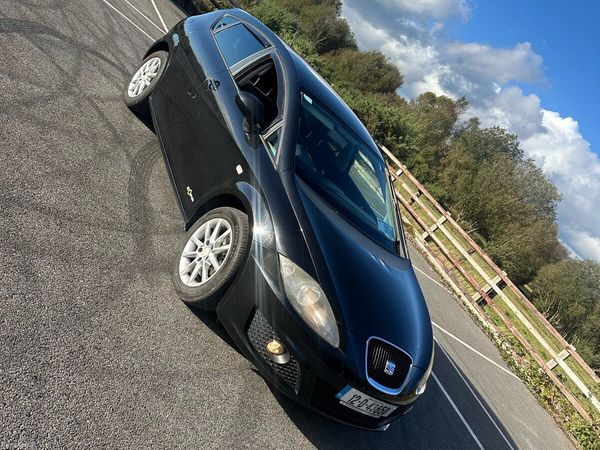 SEAT Leon Hatchback, Diesel, 2012, Black