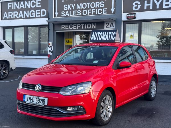 Volkswagen Polo Hatchback, Petrol, 2017, Red