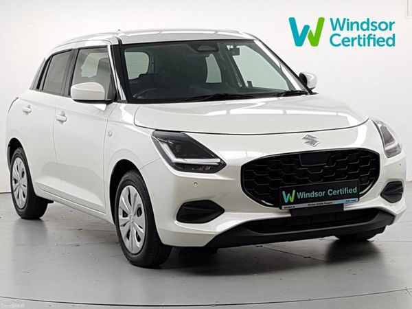 Suzuki Swift Hatchback, Petrol, 2024, White