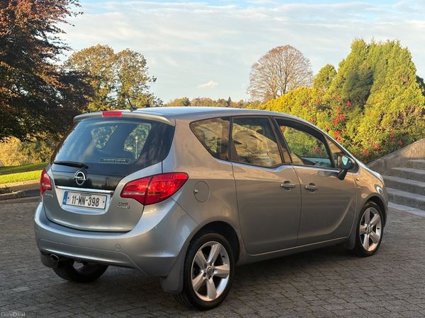 Opel Meriva MPV, Diesel, 2011, Silver