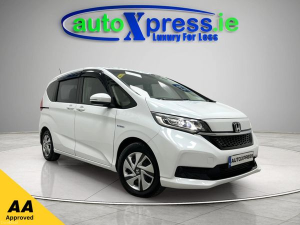 Honda Freed MPV, Petrol Hybrid, 2019, White