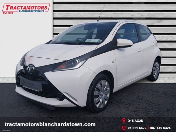 Toyota Aygo Hatchback, Petrol, 2016, White