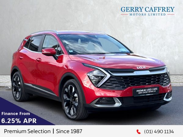 Kia Sportage MPV, Petrol Plug-in Hybrid, 2022, Red
