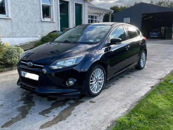 Ford Focus Hatchback, Diesel, 2013, Black