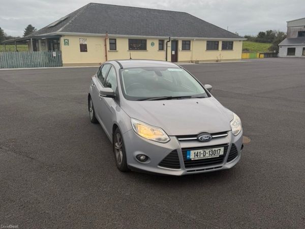 Ford Focus Hatchback, Diesel, 2014, Grey