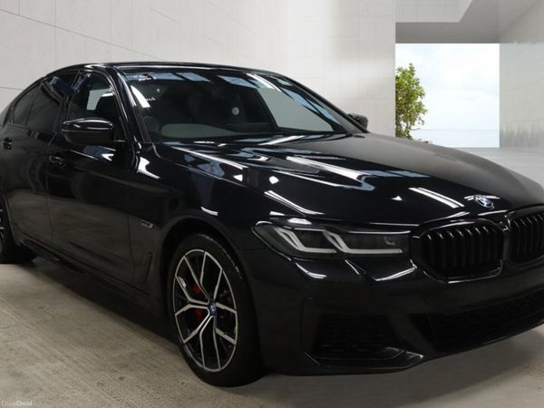 BMW 5-Series Saloon, Petrol Hybrid, 2023, Black