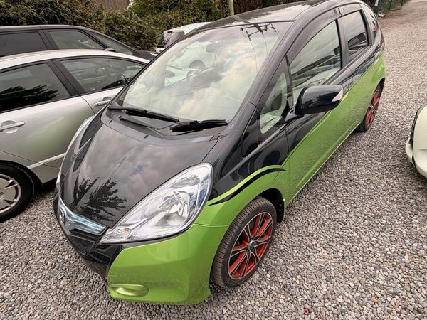 Honda Fit Hatchback, Petrol Hybrid, 2011, Green