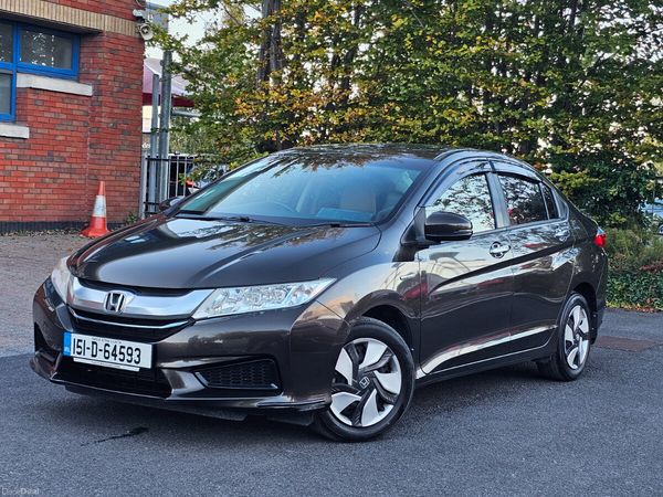 Honda Grace MPV, Petrol Hybrid, 2015, Brown