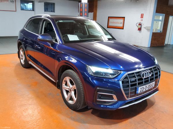 Audi Q5 SUV, Diesel, 2022, Blue